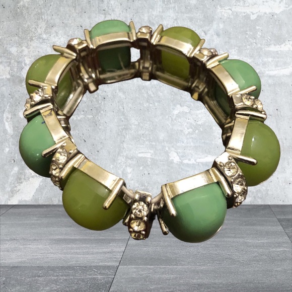 Accented Chunky Beaded Stretched Women's Jade/Silver Bracelet - Picture 4 of 10